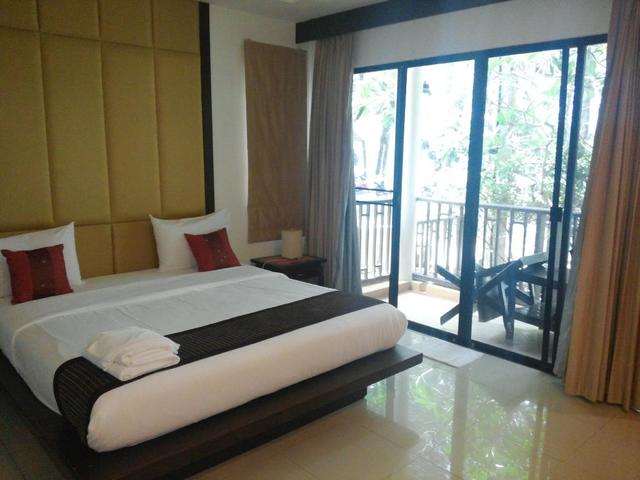 фото отеля Phuket Naithon Resort изображение №9