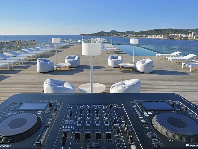 фотографии Sol House Ibiza (ex. Sol Pinet Playa)   изображение №32