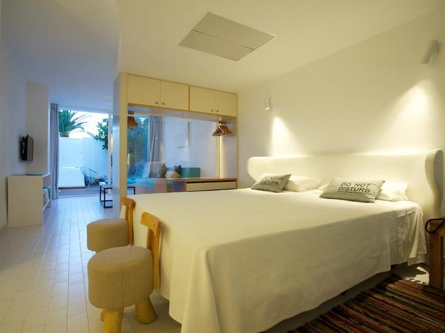 фотографии Santos Ibiza Coast Suites (ex. Tur Palas Apartments) изображение №8