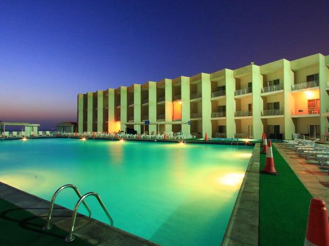 фото отеля Beach Hotel Sharjah  изображение №17