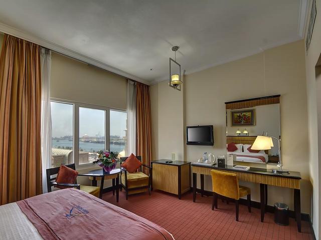 фото отеля Rayan Hotel Corniche изображение №21