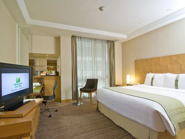 фото отеля Holiday Inn Bangkok изображение №21