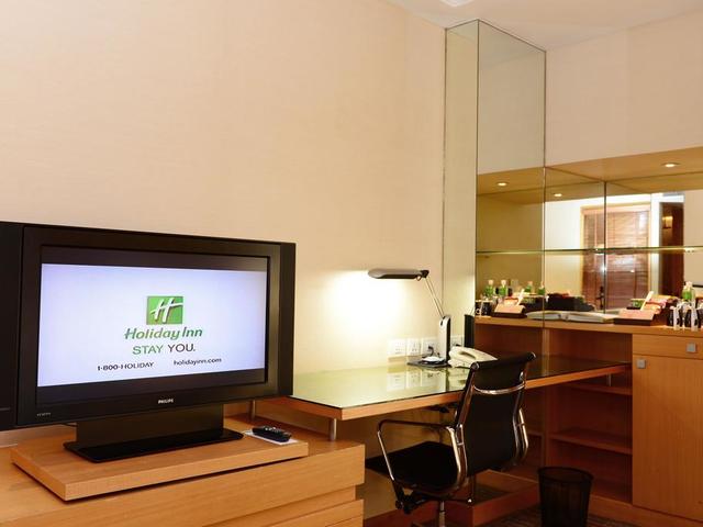 фото отеля Holiday Inn Bangkok изображение №9