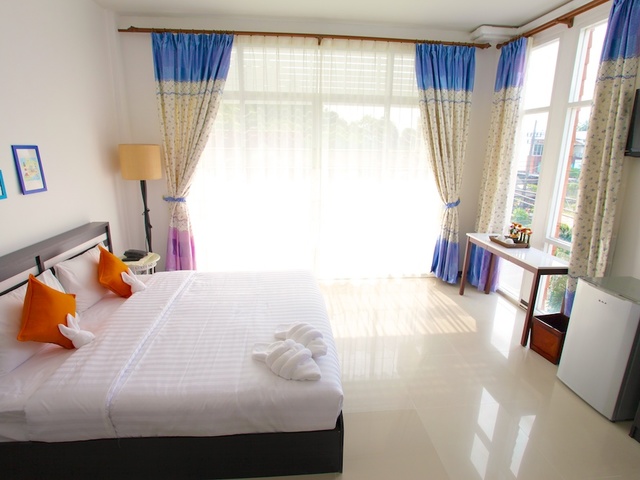 фотографии Sea Host Inn (ex. Heavenly Inn Phuket) изображение №36