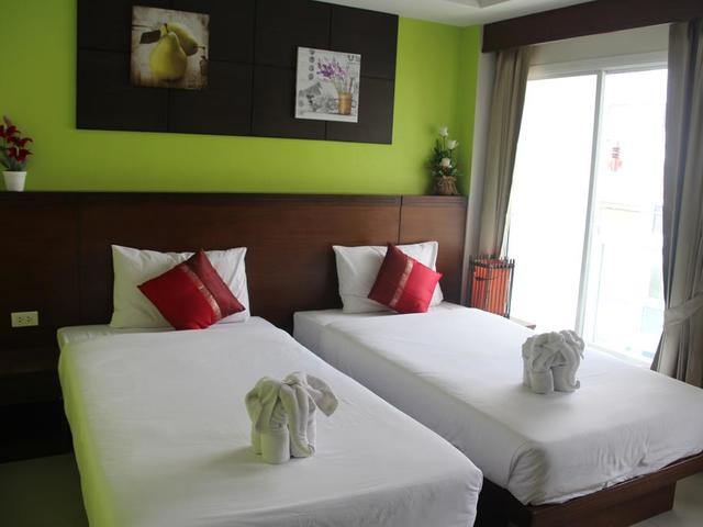 фото отеля Enjoy Hotel (ex. Green Harbor Patong Hotel; Home 8 Hotel) изображение №9
