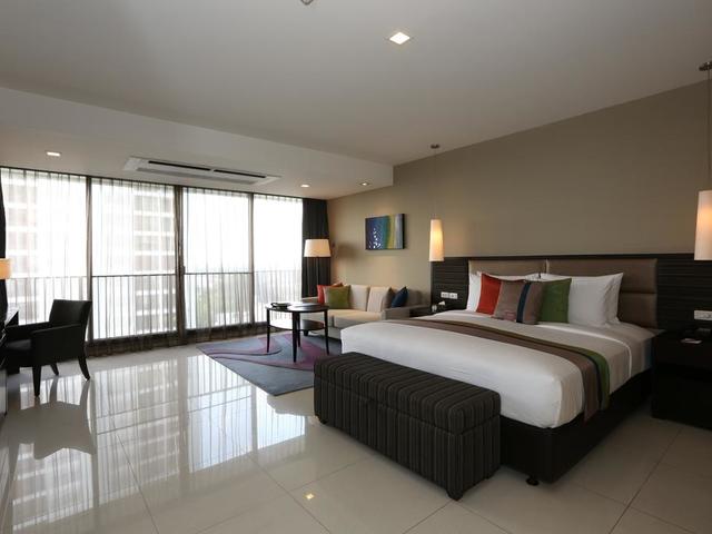 фотографии отеля Bangna Pride Hotel & Residence (ex. Oakwood Residence Garden Towers Bangna Bangkok) изображение №11