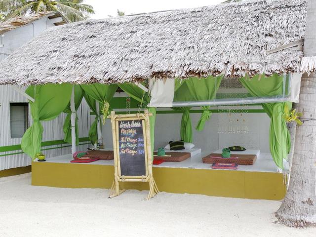 фото отеля Lime N Soda Beachfront Resort  изображение №29