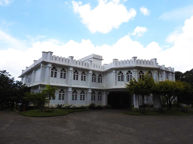 фото отеля Fort Munnar изображение №1