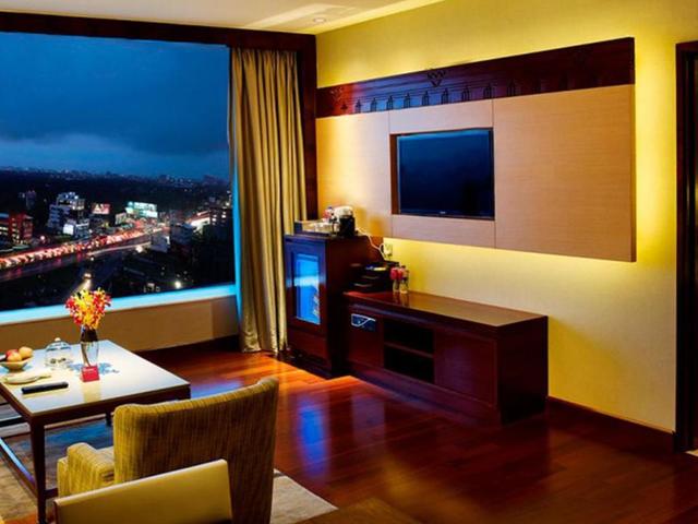 фотографии отеля Crowne Plaza Kochi изображение №79