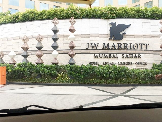 фото отеля JW Marriott Hotel Mumbai Sahar изображение №5