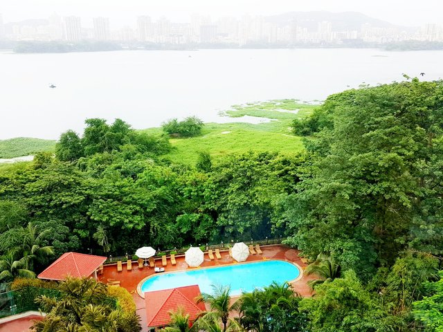 фотографии отеля Lakeside Chalet, Mumbai - Marriott Executive Apartments изображение №3
