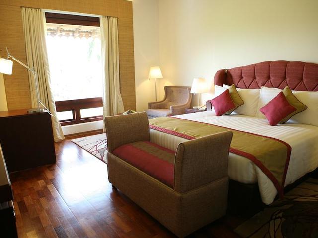 фото отеля The Raviz Resort and Spa Ashtamudi  изображение №17