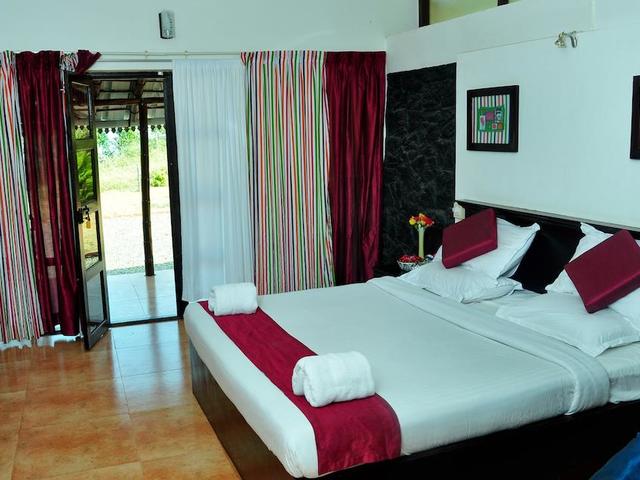 фотографии отеля Punarjani Ayurvedic Resorts изображение №39