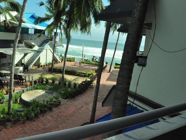 фотографии отеля Pappukutty Beach Resort изображение №27