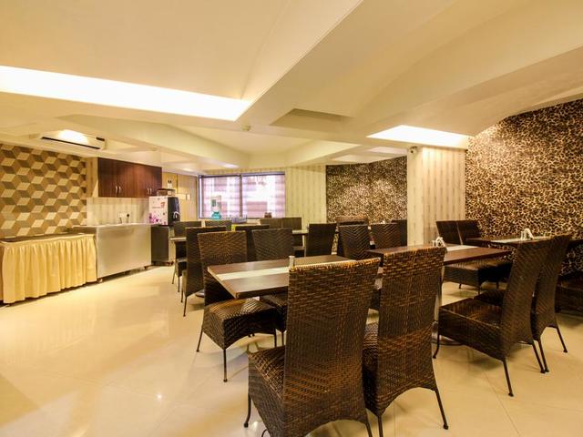 фотографии отеля FabHotel Savoy Suites Mumbai Airport изображение №3