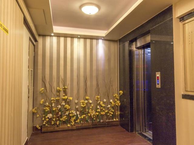 фотографии отеля OYO Premium Saki Vihar (Hotel Tulip Residency) изображение №3