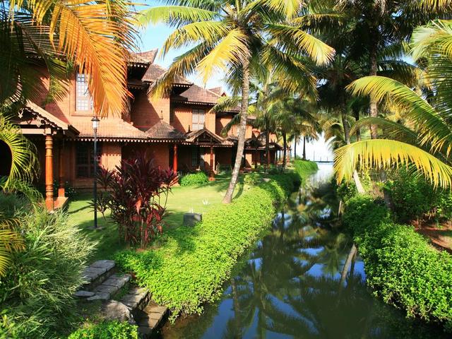 фото отеля Lakesong Kumarakom (ex. Eastend Lakesong Resort) изображение №1