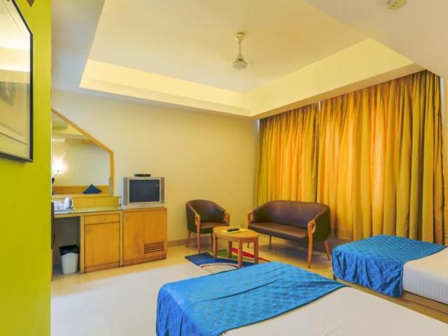 фото отеля Zo Rooms Juhu Beach изображение №5