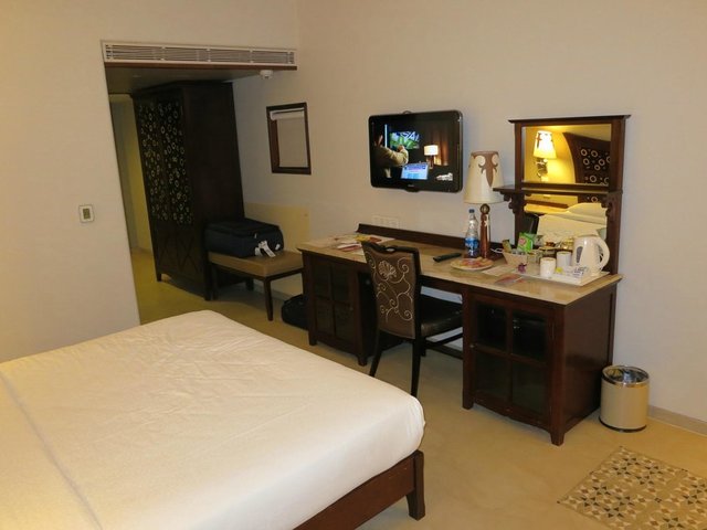 фотографии отеля Sai Palace Hotel Andheri изображение №3
