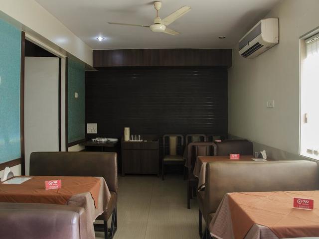 фото отеля OYO Rooms Navi Mumbai Mahape изображение №13