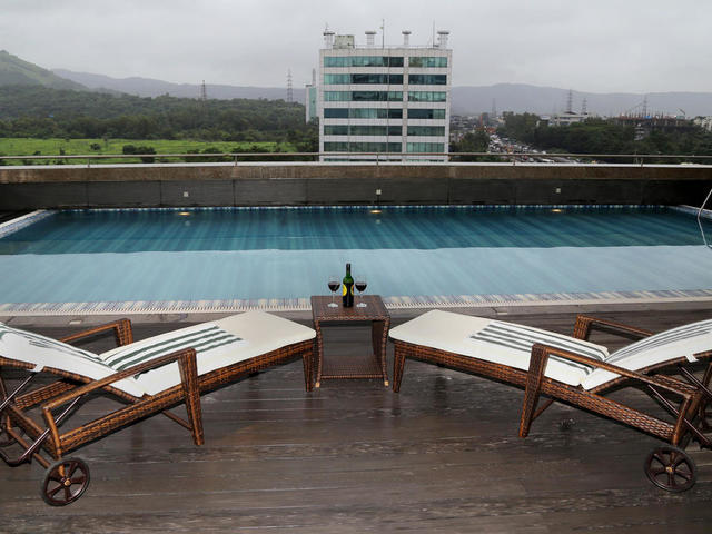 фото отеля Country Inn & Suites By Carlson Navi Mumbai изображение №1