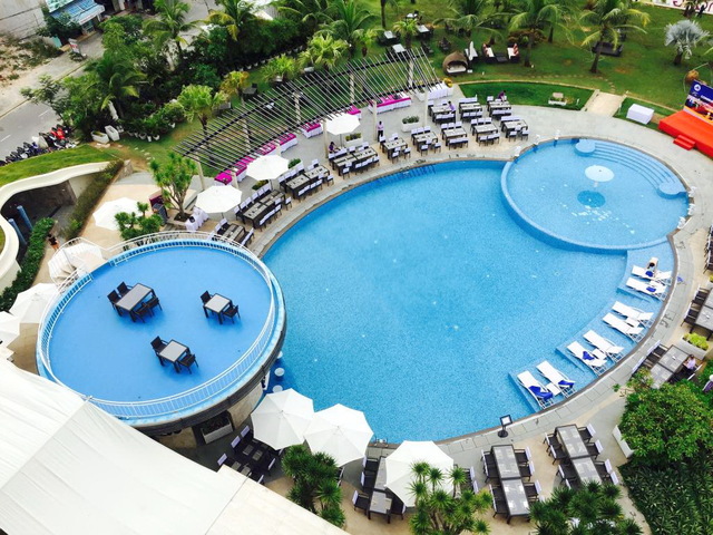 фотографии отеля Holiday Beach Da Nang Hotel & Resort изображение №95