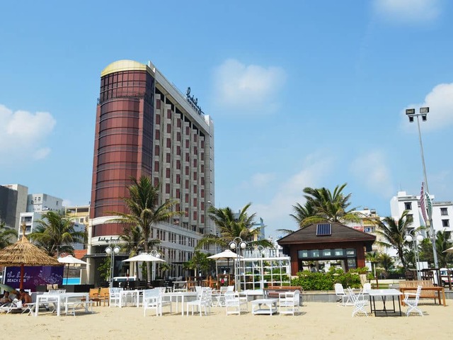 фотографии отеля Holiday Beach Da Nang Hotel & Resort изображение №59