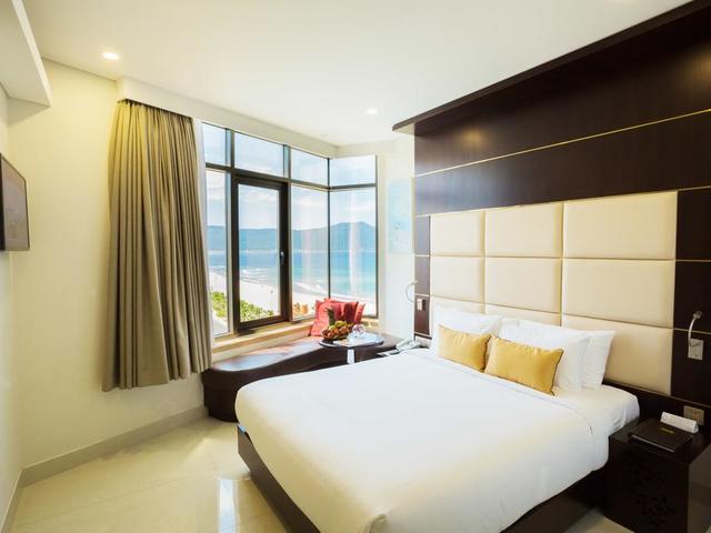 фотографии отеля Holiday Beach Da Nang Hotel & Resort изображение №35