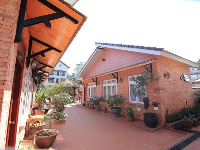 фото отеля Villa Tuan Pham изображение №1