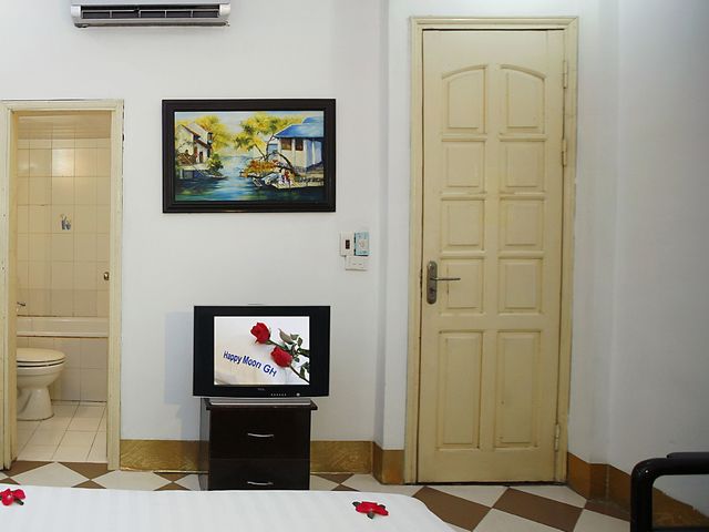 фото отеля Happy Moon Guesthouse (ex. Hanoi Atlantic) изображение №13