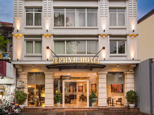 фото Zephyr Suites Boutique Hotel изображение №2