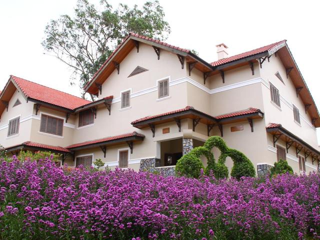 фото Monet Garden Villa (ex. Hoang Anh - Dat Xanh Dalat Resort; Royal Hotel & Villas Dalat) изображение №6