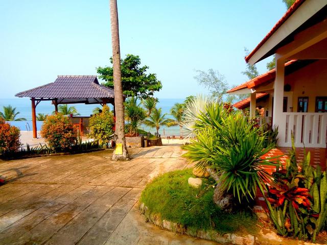 фотографии отеля Phu Quoc Eco Beach Resort изображение №11