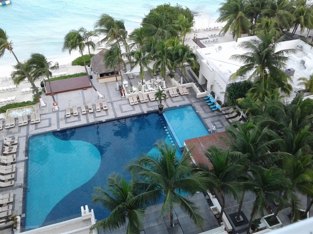 фото отеля Dreams Sands Cancun Resort & Spa (ex. Be Live Grand Viva Beach; Grand Oasis Viva Beach) изображение №21