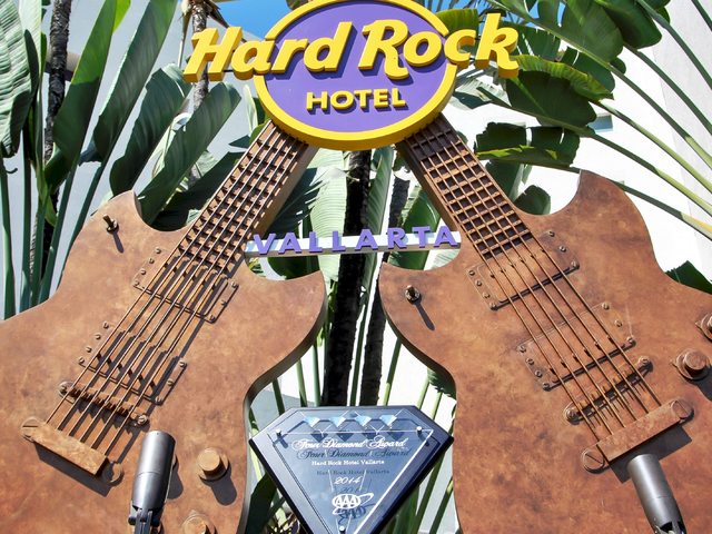 фото Hard Rock Hotel Vallarta (ех. Vallarta Palace) изображение №2