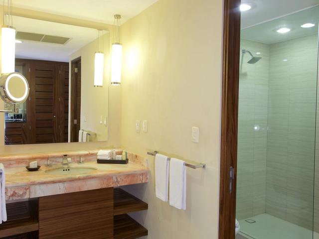 фотографии Omni Cancun Hotel & Villas изображение №8