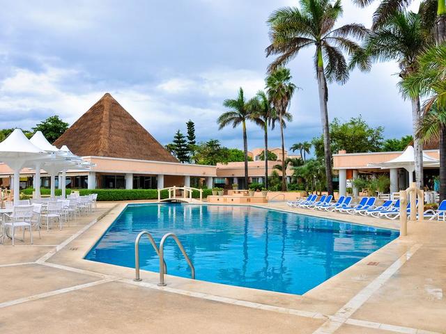 фото отеля Omni Puerto Aventuras Beach Resort изображение №1