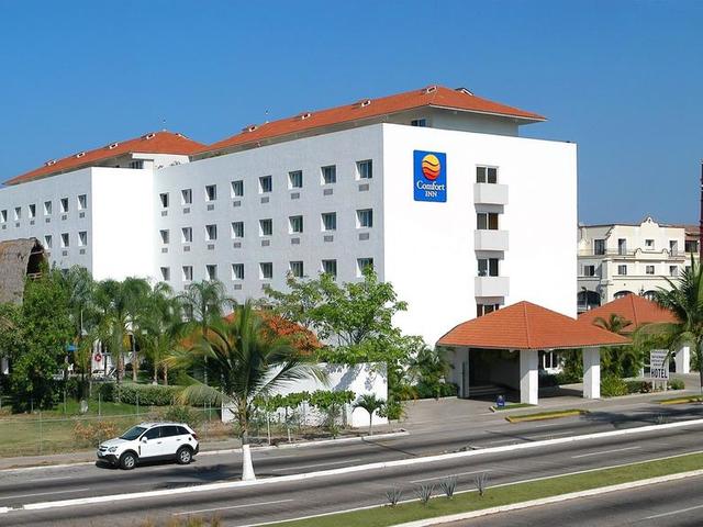 фотографии отеля Comfort Inn Puerto Vallarta изображение №11