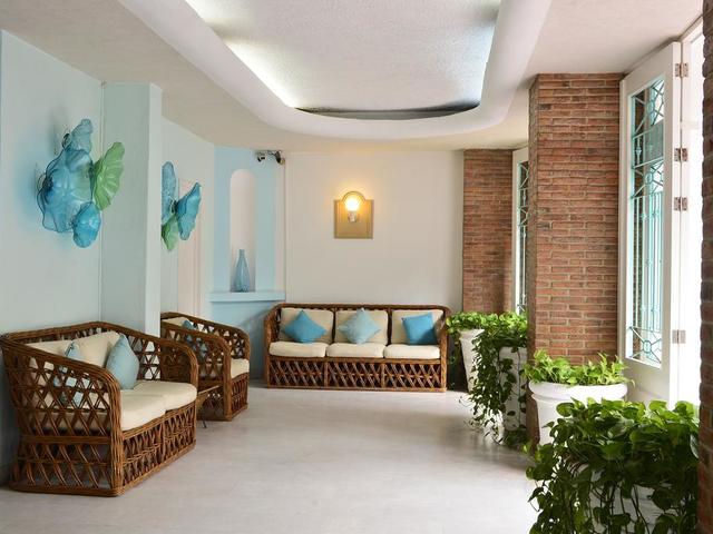 фотографии отеля Emperador Vallarta Beachfront Hotel & Suites изображение №7