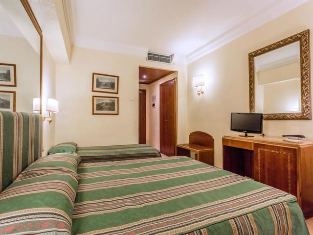 фото отеля Raeli Hotel Archimede изображение №37