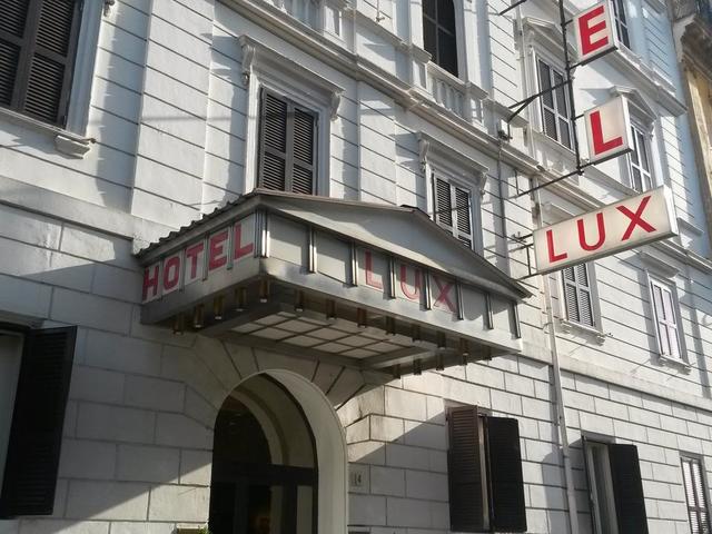 фото отеля Raeli Hotel Lux (ex. Lux) изображение №1