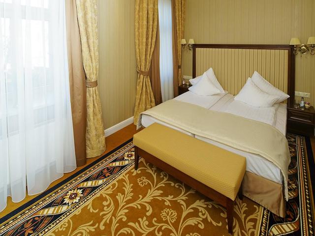 фотографии Rixwell Gertrude Hotel (ех. Wellton Gertrude Hotel; Ramada City Center) изображение №24