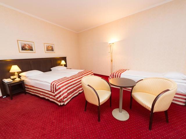 фото Rixwell Gertrude Hotel (ех. Wellton Gertrude Hotel; Ramada City Center) изображение №2