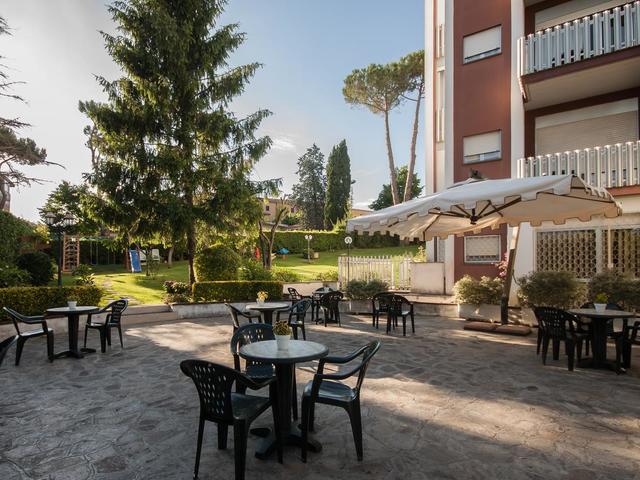 фото Park Hotel Dei Massimi изображение №10