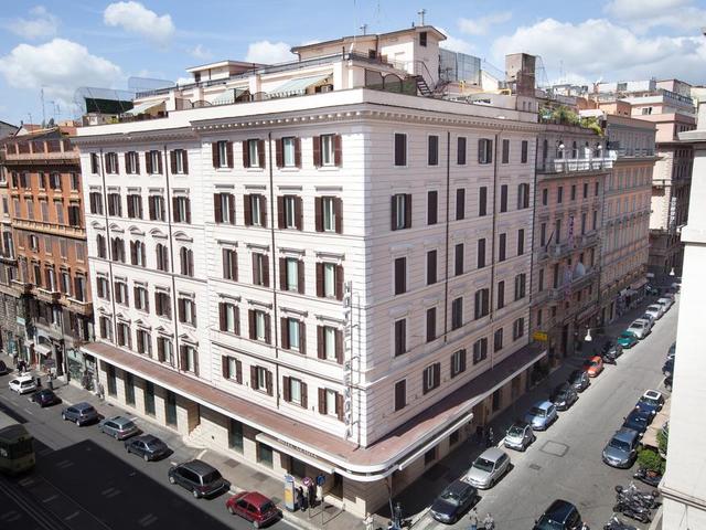 фото отеля Genova изображение №1