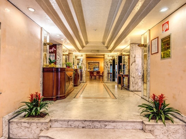 фото отеля San Remo изображение №33