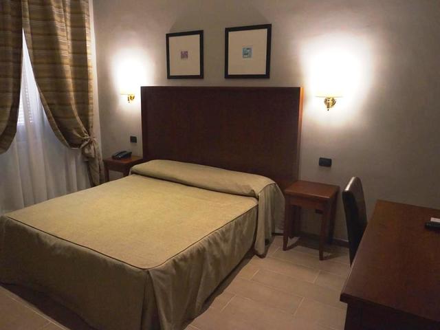 фото отеля Taormina изображение №17