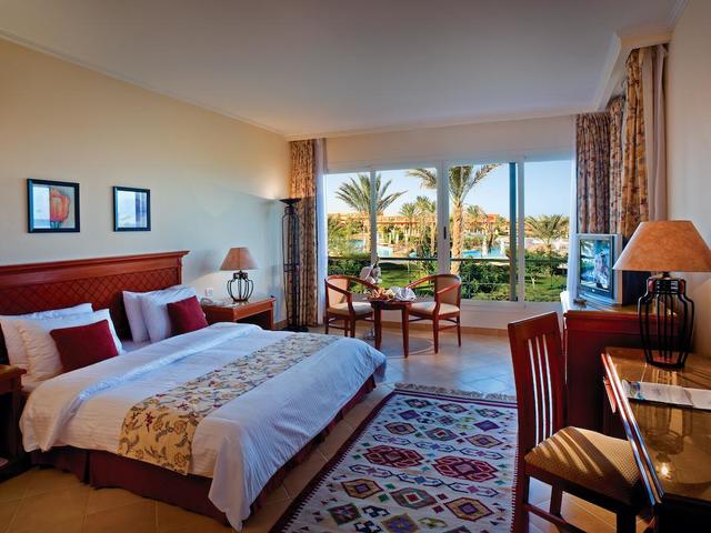 фото отеля Amwaj Oyoun Resort & Spa изображение №37