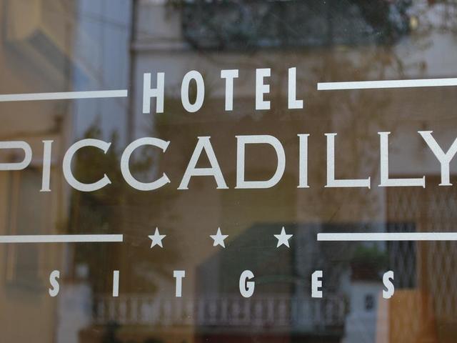 фотографии Hotel Piccadilly Sitges (ex. Celimar Center) изображение №8