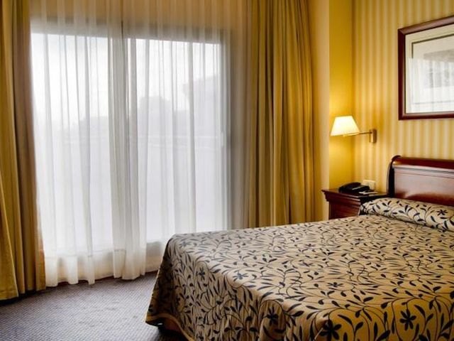фотографии отеля Hotel Villamadrid изображение №3